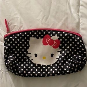 hello kitty pouch